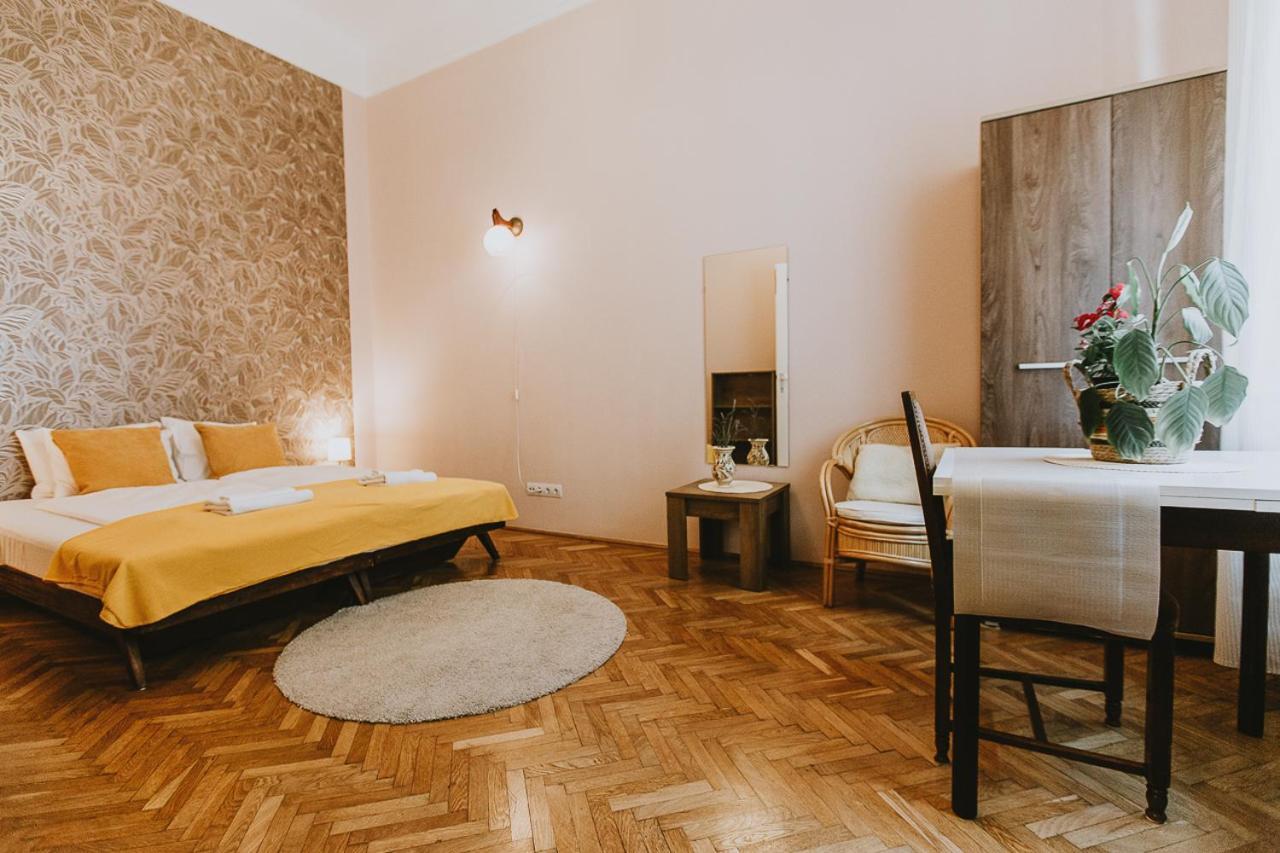 Budapest Folk Apartment 60Sm Spacious And Bright 외부 사진