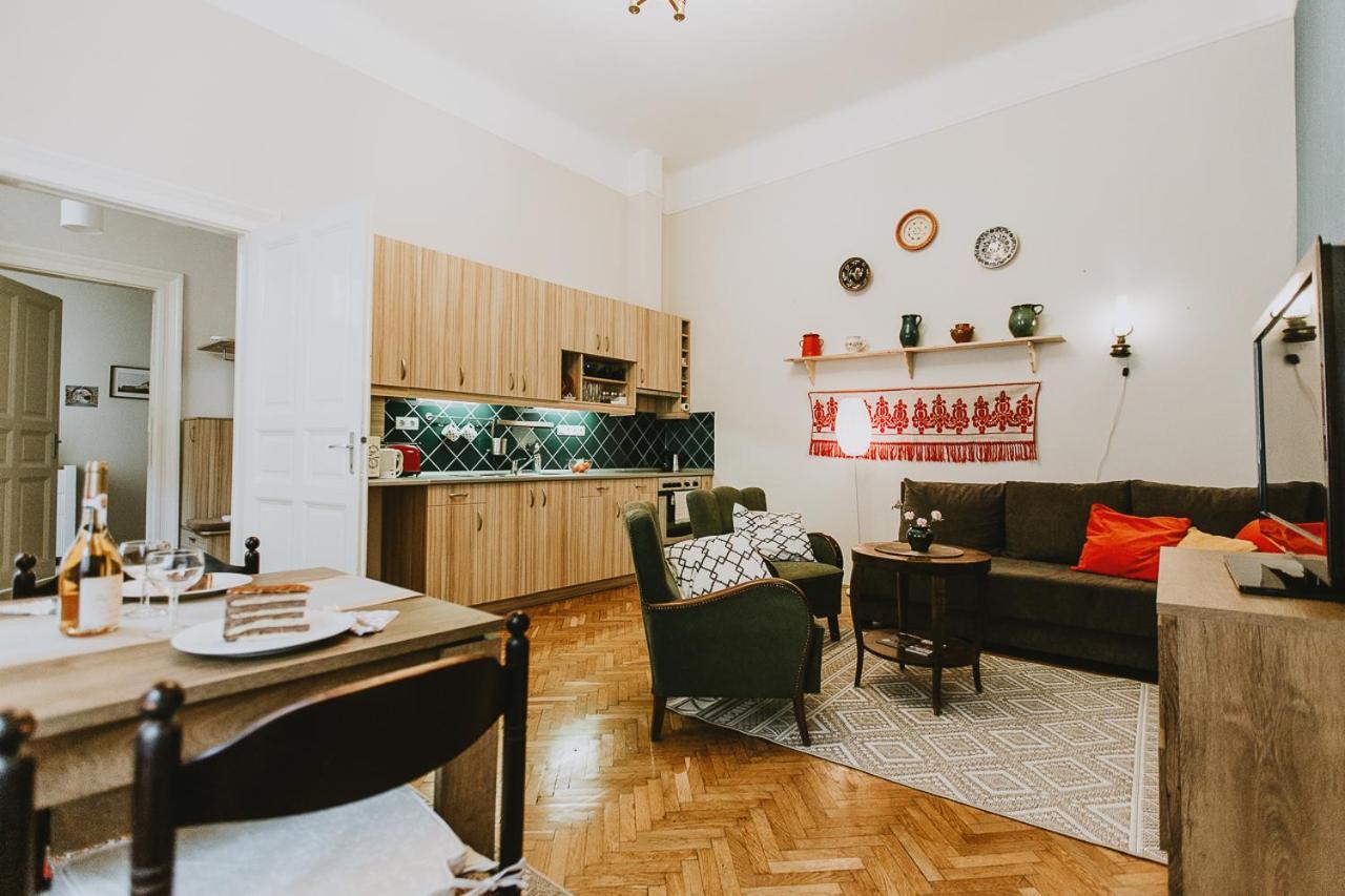 Budapest Folk Apartment 60Sm Spacious And Bright 외부 사진
