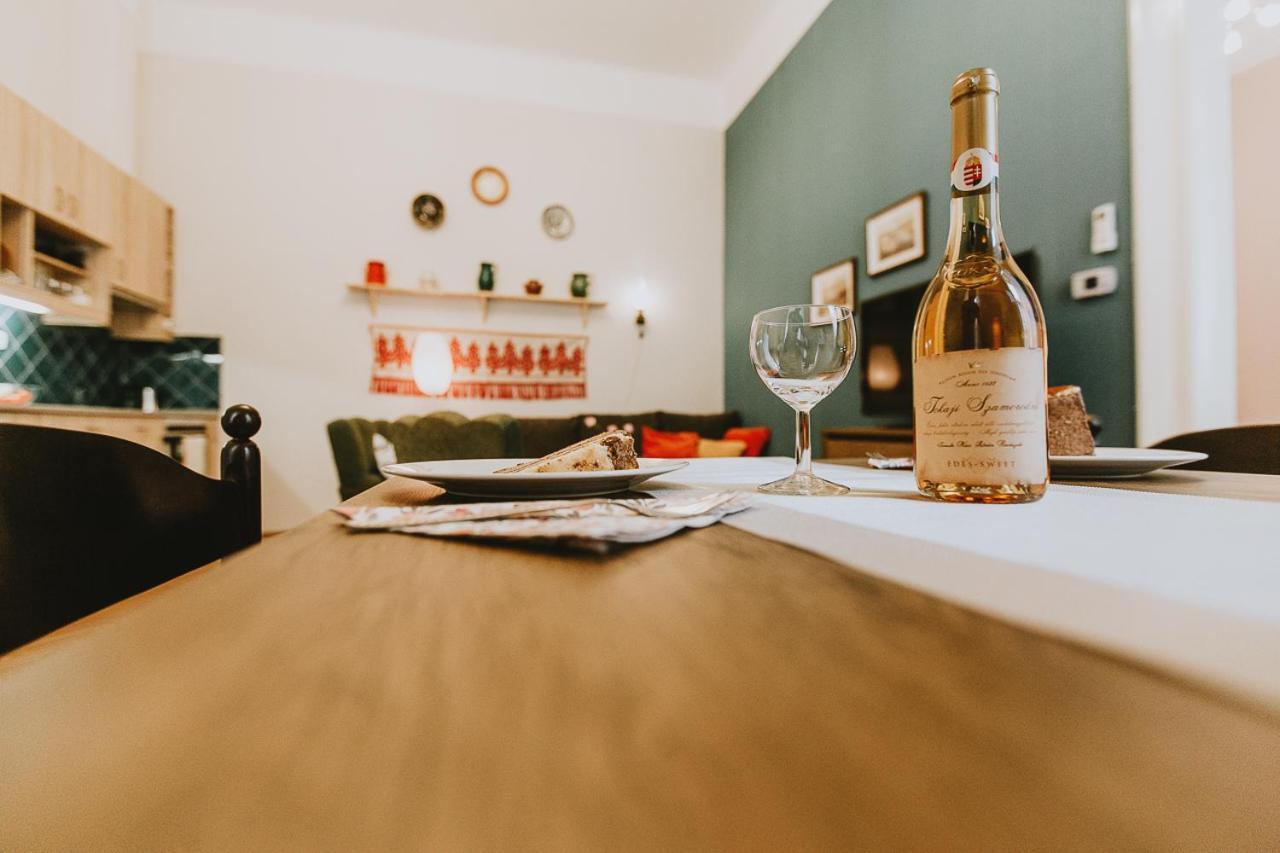 Budapest Folk Apartment 60Sm Spacious And Bright 외부 사진