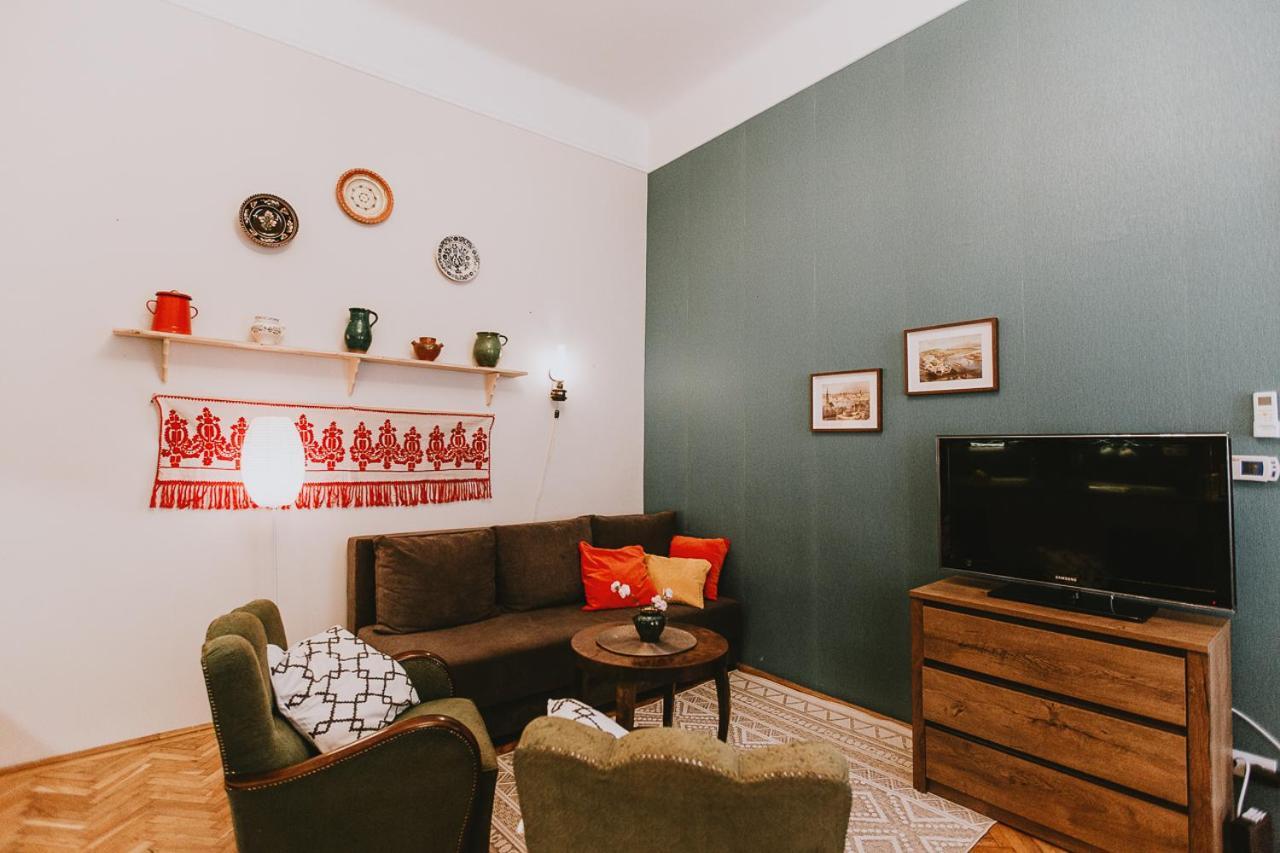 Budapest Folk Apartment 60Sm Spacious And Bright 외부 사진