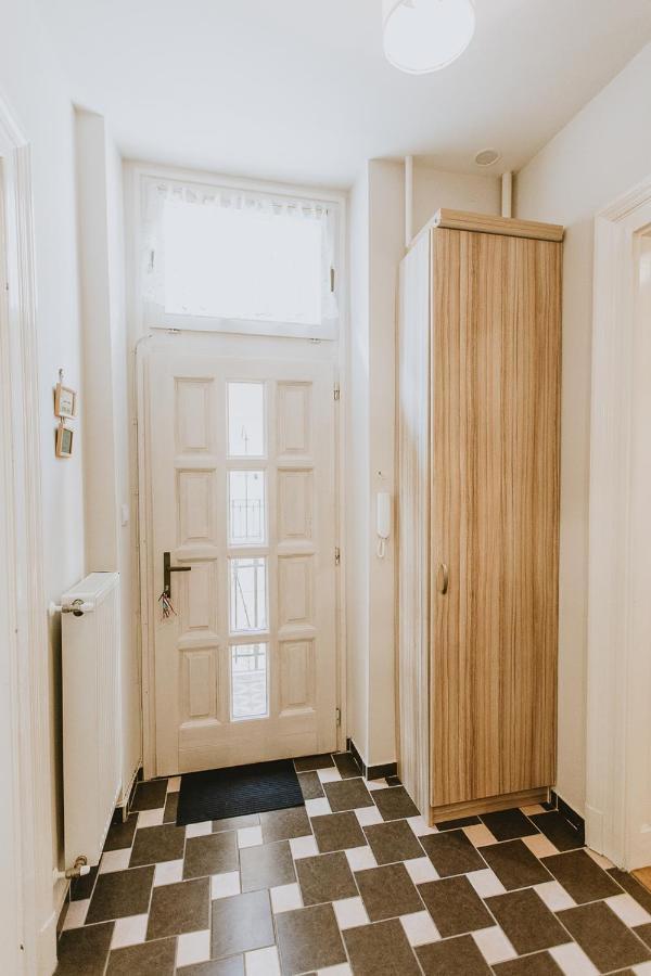 Budapest Folk Apartment 60Sm Spacious And Bright 외부 사진
