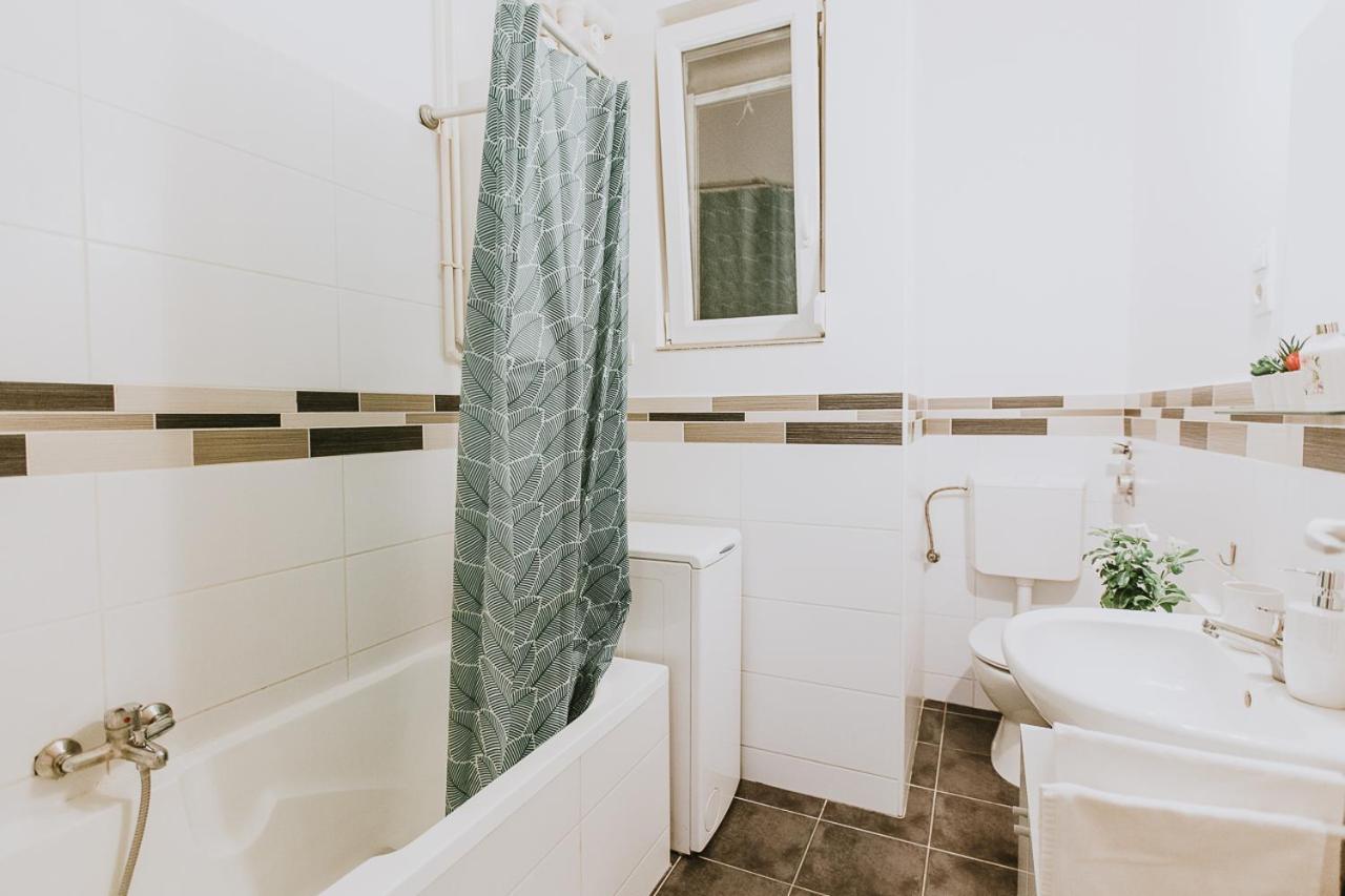 Budapest Folk Apartment 60Sm Spacious And Bright 외부 사진