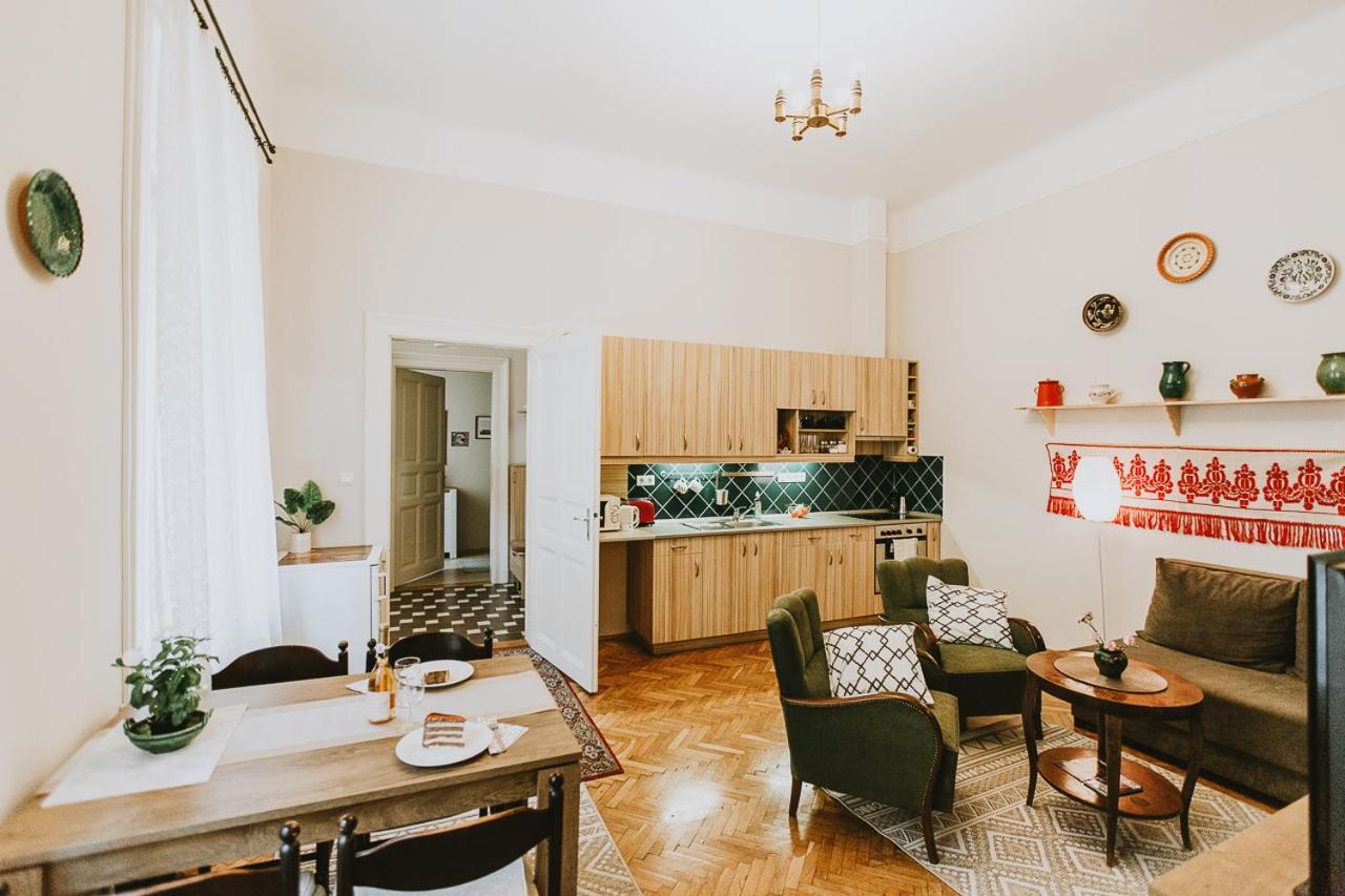 Budapest Folk Apartment 60Sm Spacious And Bright 외부 사진