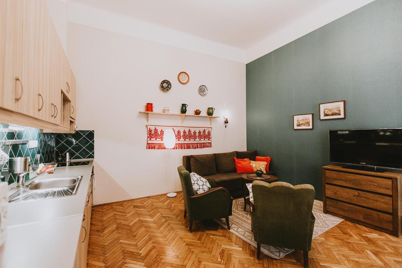 Budapest Folk Apartment 60Sm Spacious And Bright 외부 사진